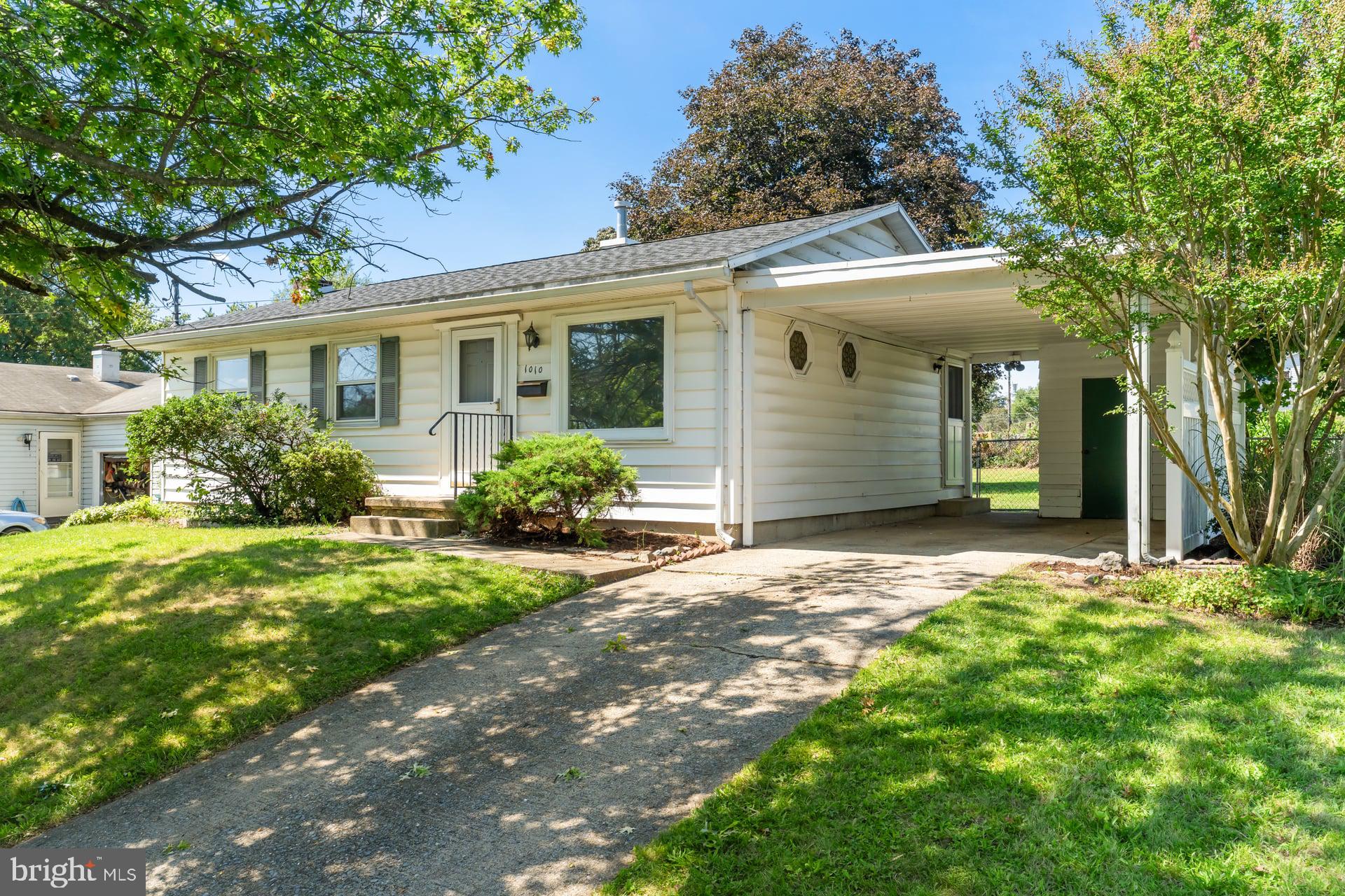 1010 COLLINGSWOOD