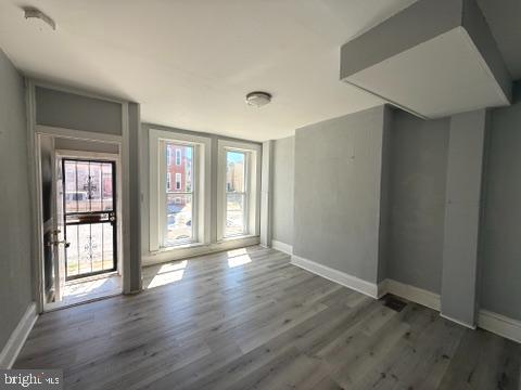 SANDTOWN-WINCHESTER - Residential