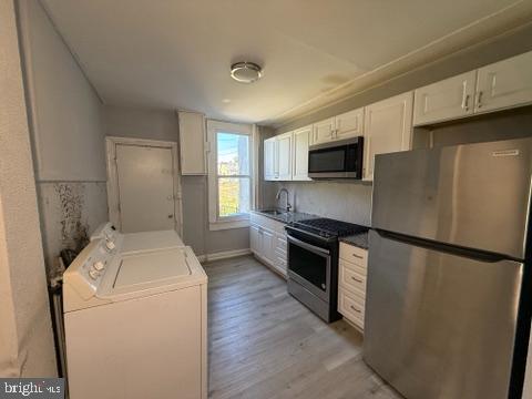 SANDTOWN-WINCHESTER - Residential