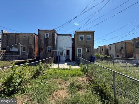 SANDTOWN-WINCHESTER - Residential