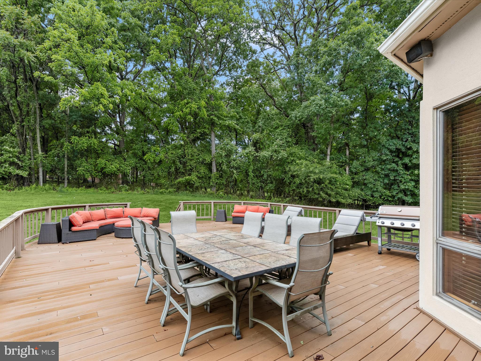 RIDGEWOOD - Residential