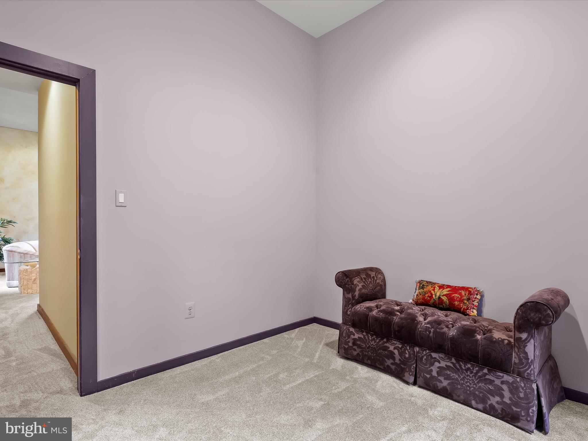 RIDGEWOOD - Residential