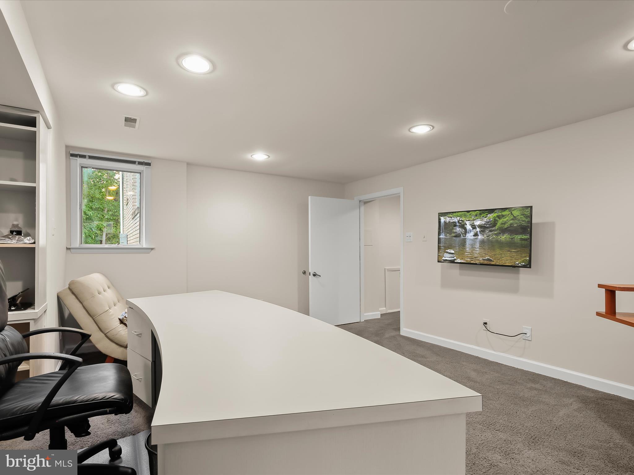 RIDGEWOOD - Residential