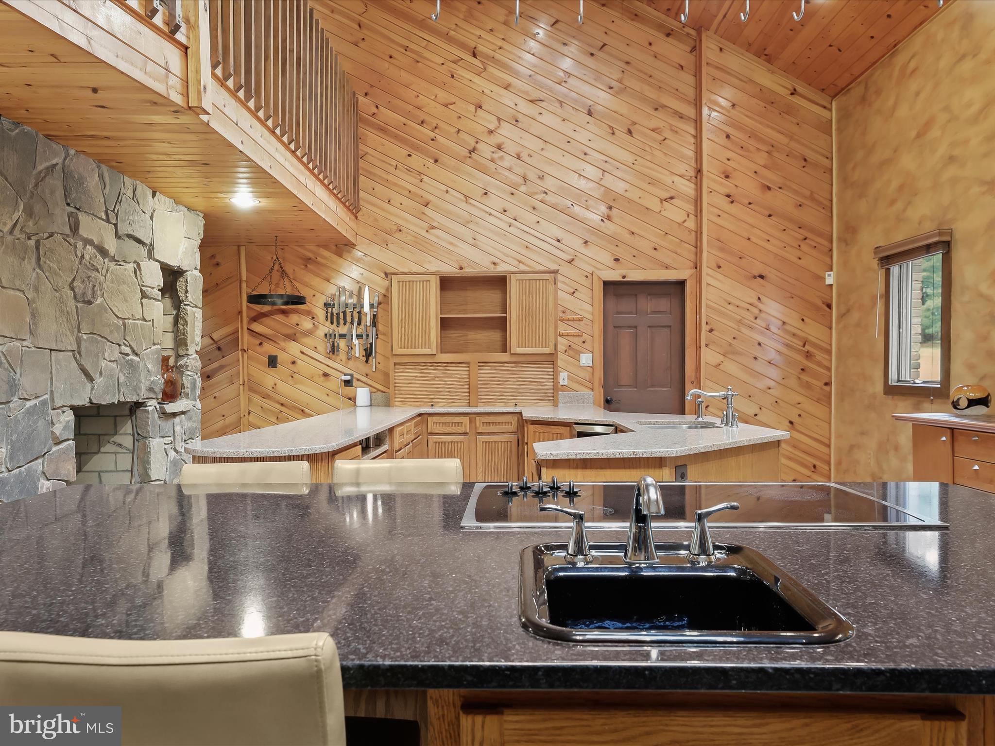 RIDGEWOOD - Residential