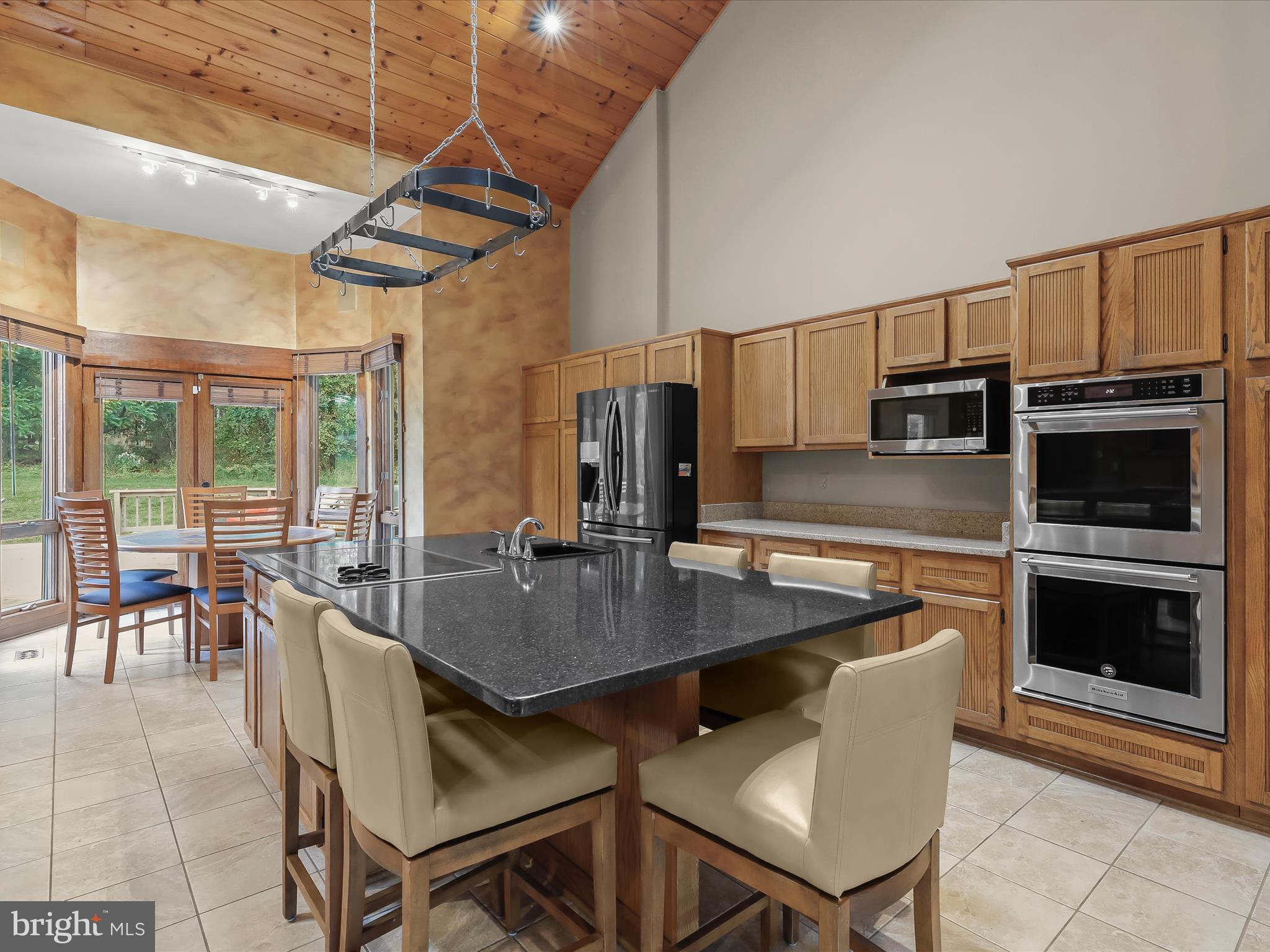 RIDGEWOOD - Residential