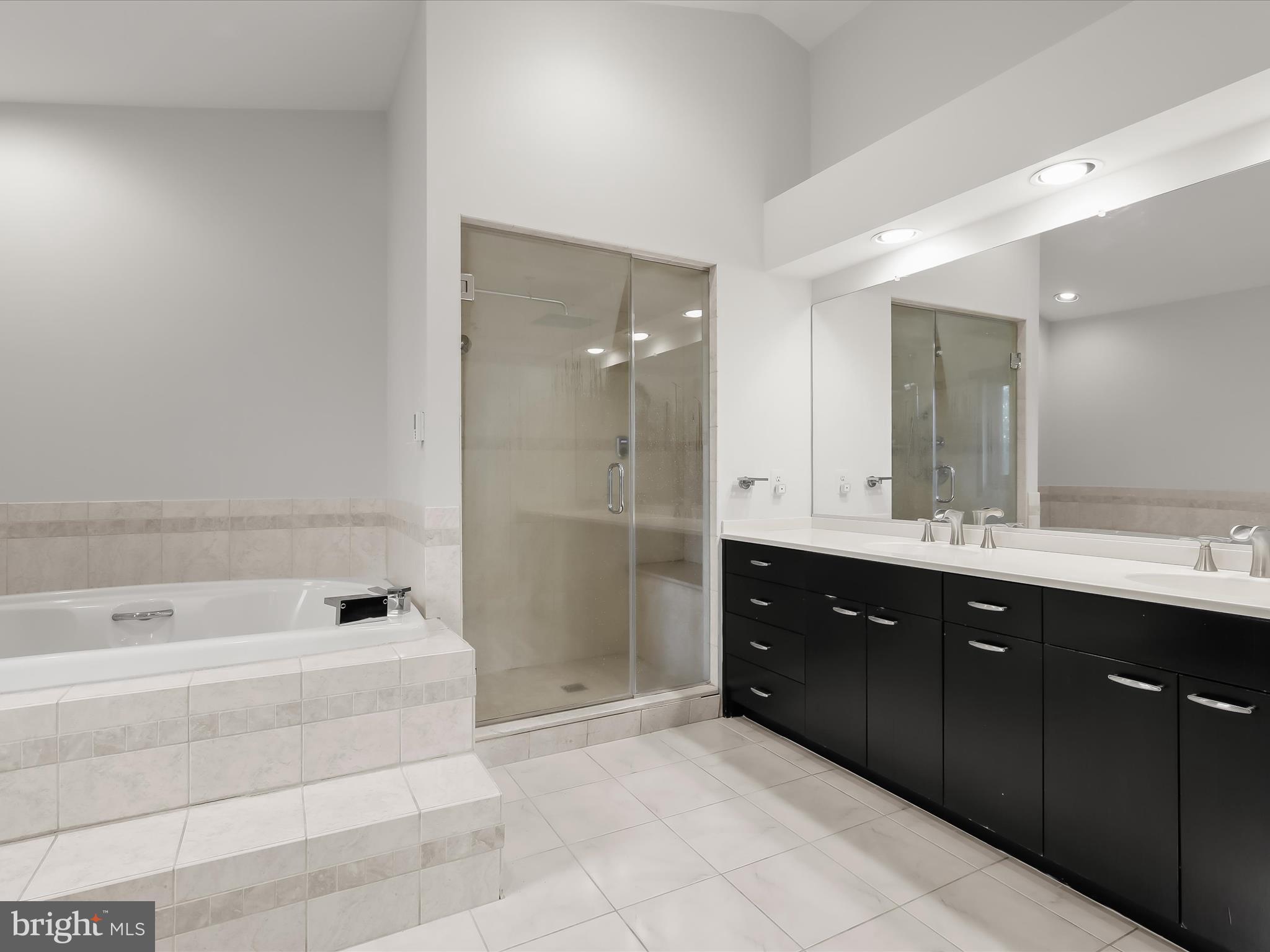 RIDGEWOOD - Residential