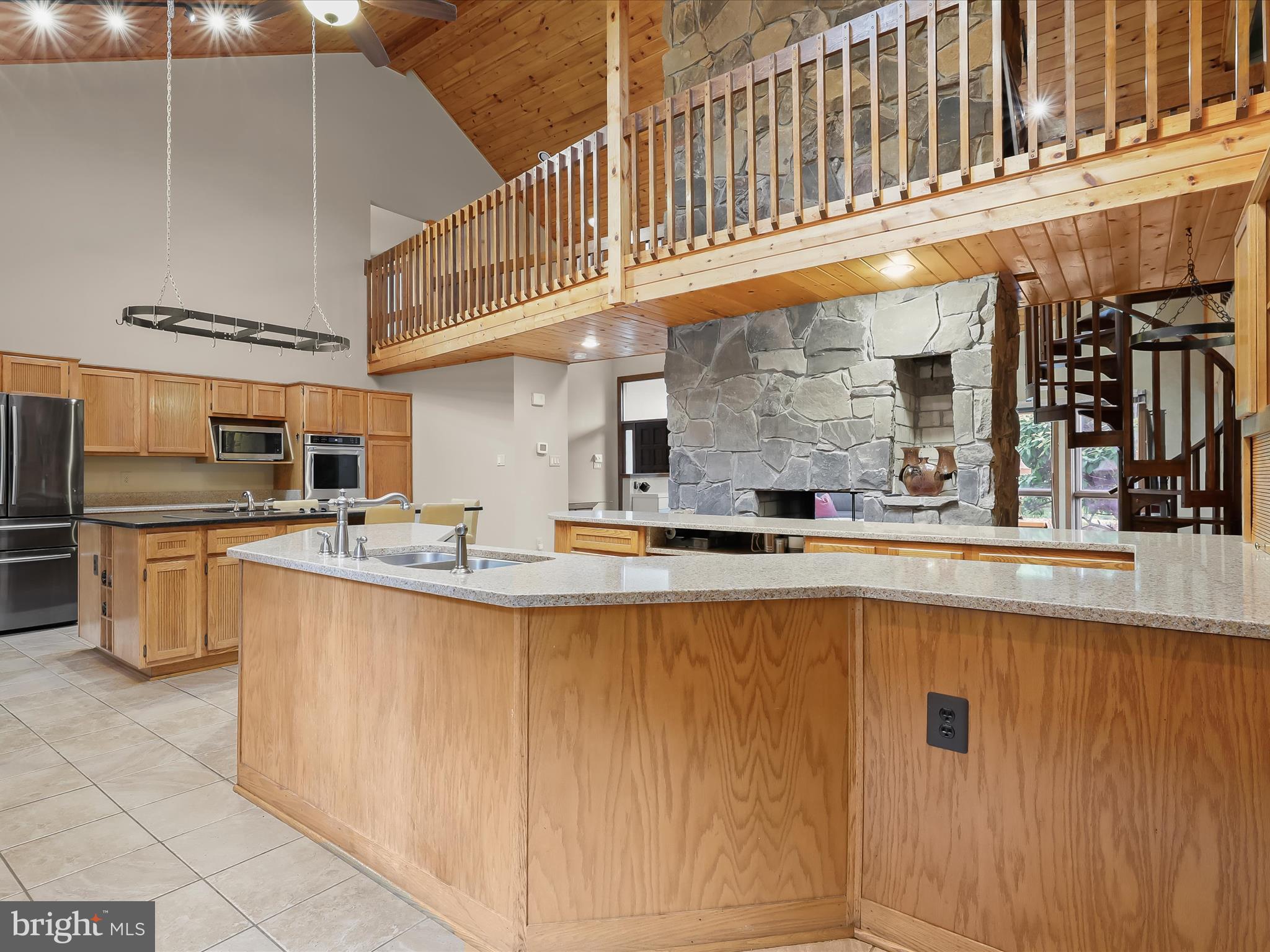 RIDGEWOOD - Residential