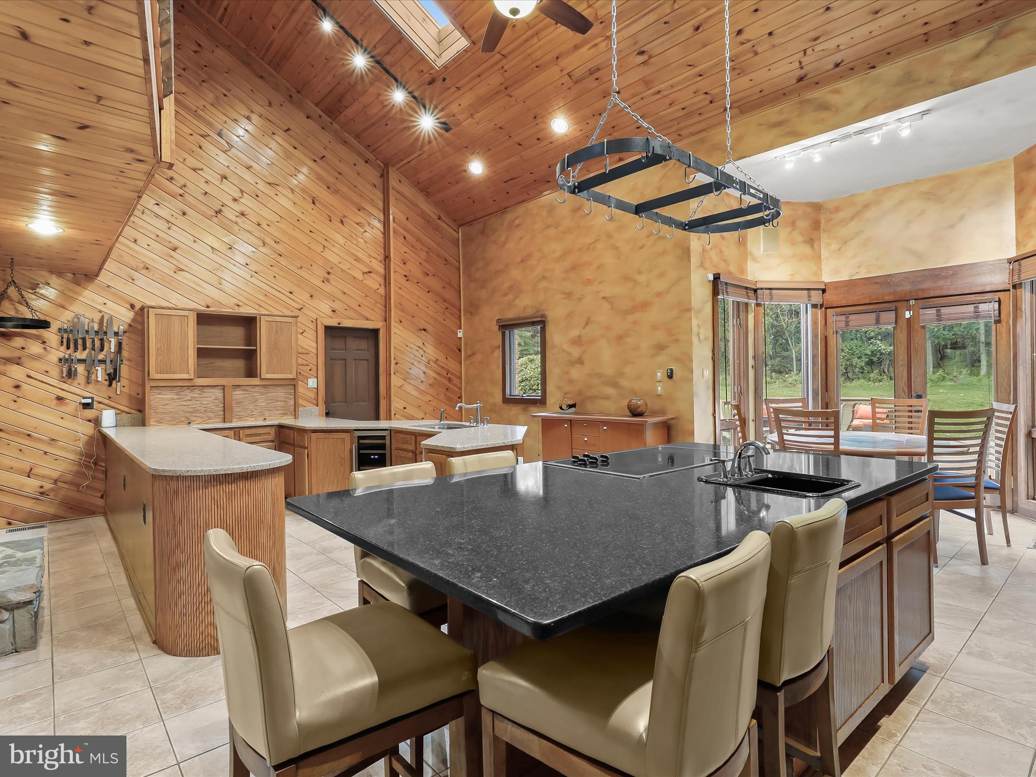 RIDGEWOOD - Residential