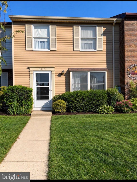 Townhouse For Sale - 6612 Pebble Court<br/> Frederick County, FREDERICK, MD 21703
