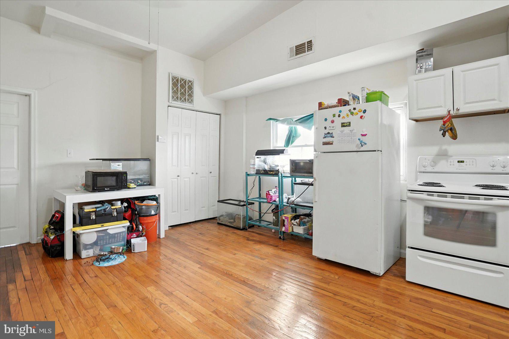 JOHNS HOPKINS - Residential Income