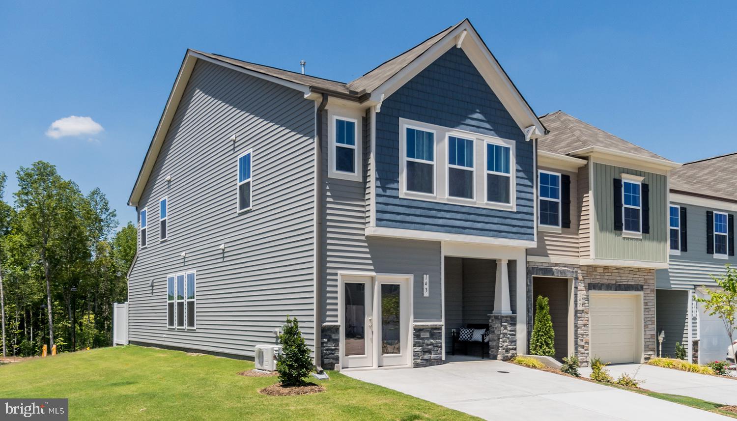 FREEDOM MANOR - Residential