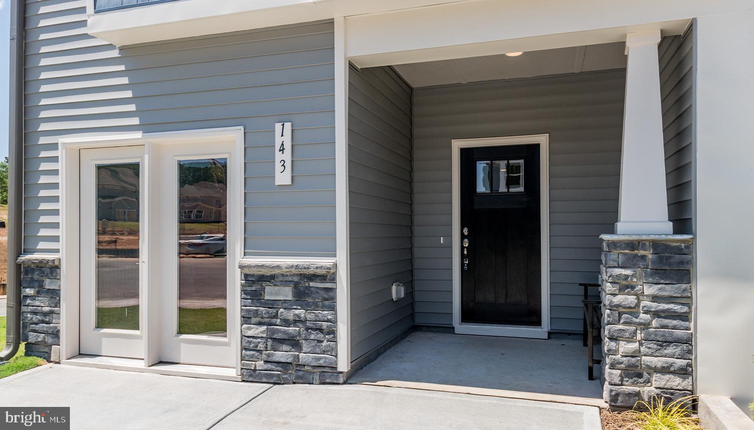 FREEDOM MANOR - Residential