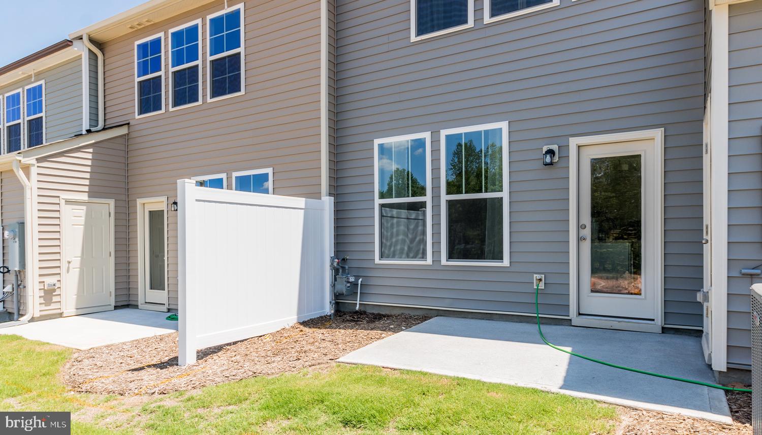 FREEDOM MANOR - Residential