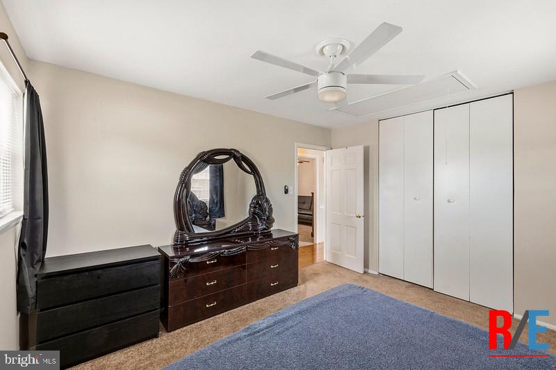 MILLERSVILLE - Residential