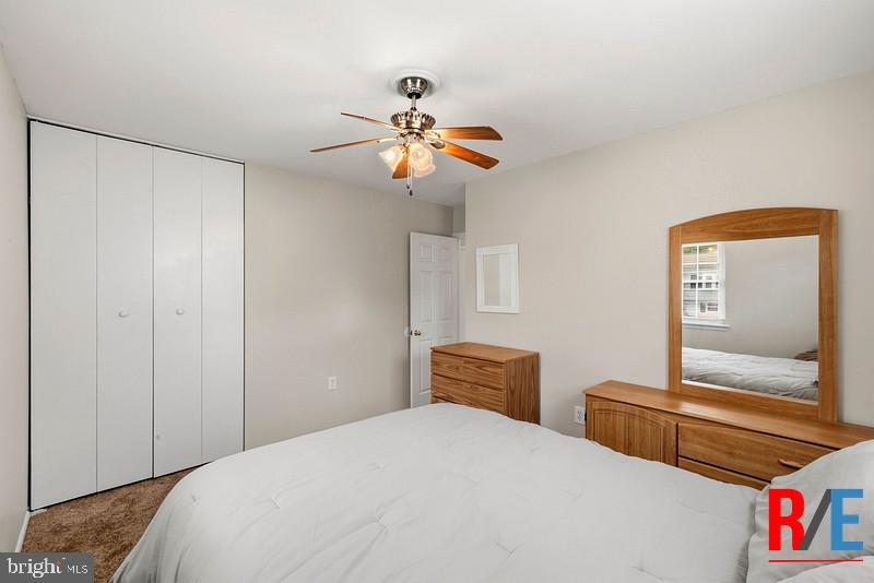 MILLERSVILLE - Residential