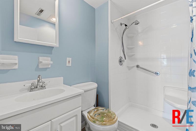 MILLERSVILLE - Residential