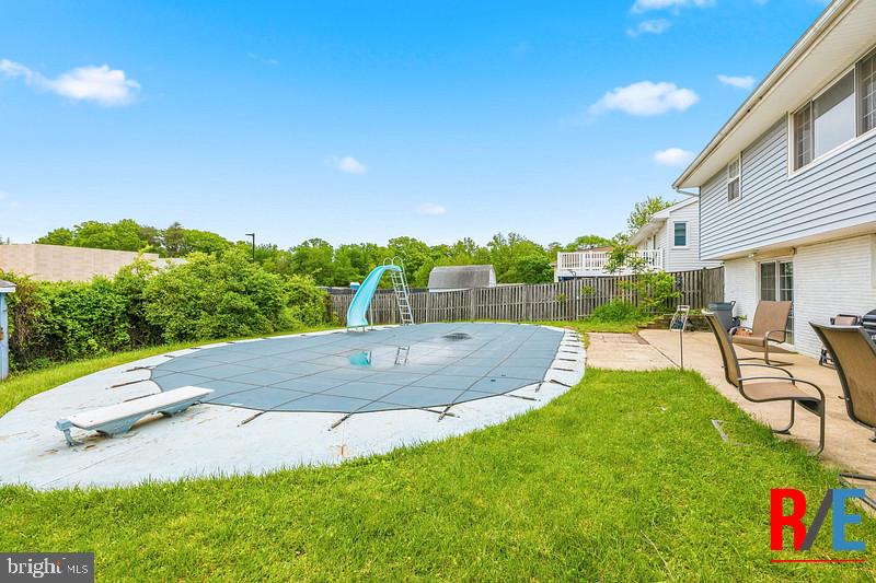 MILLERSVILLE - Residential