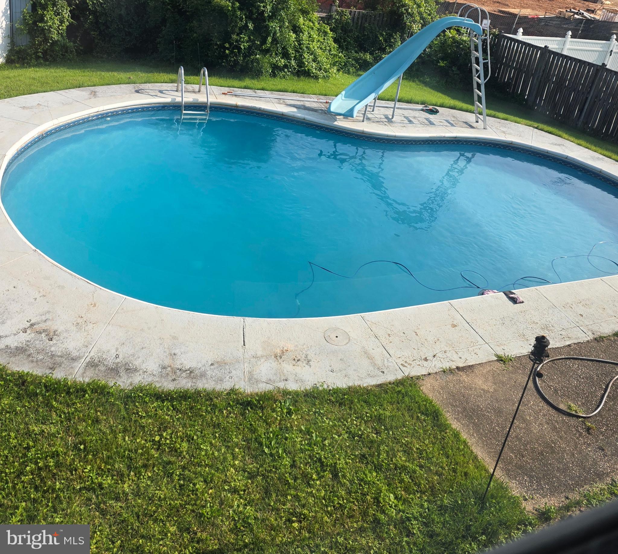 MILLERSVILLE - Residential