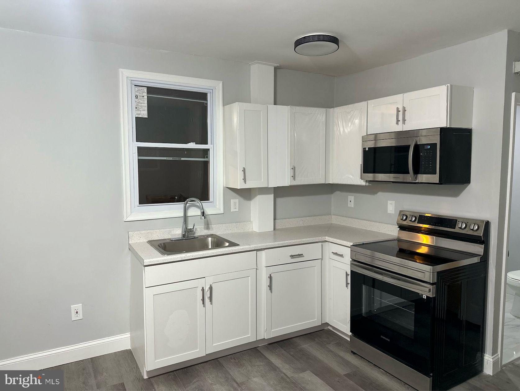 WEST PASSYUNK - Residential Lease