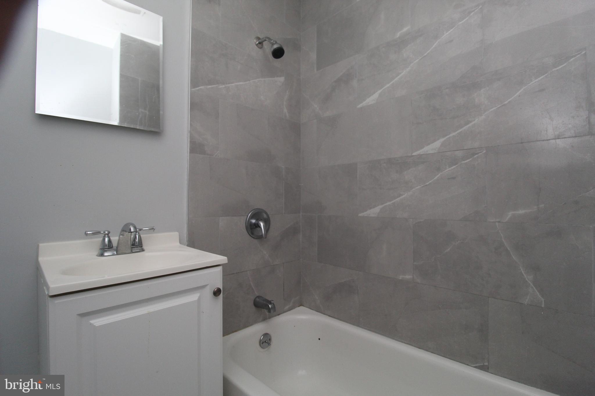 WEST PASSYUNK - Residential Lease