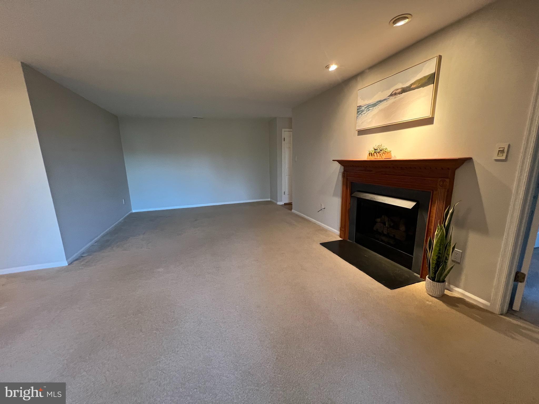 MOUNTAINVIEW/CHSTR - Residential Lease