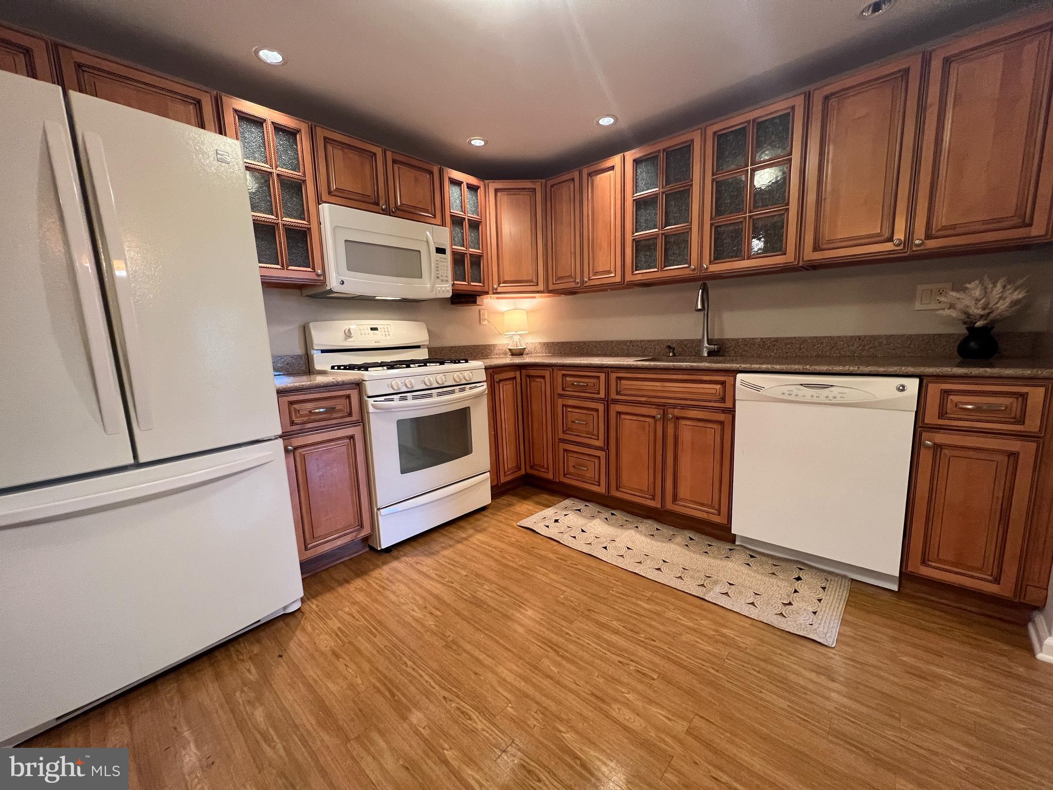 MOUNTAINVIEW/CHSTR - Residential Lease