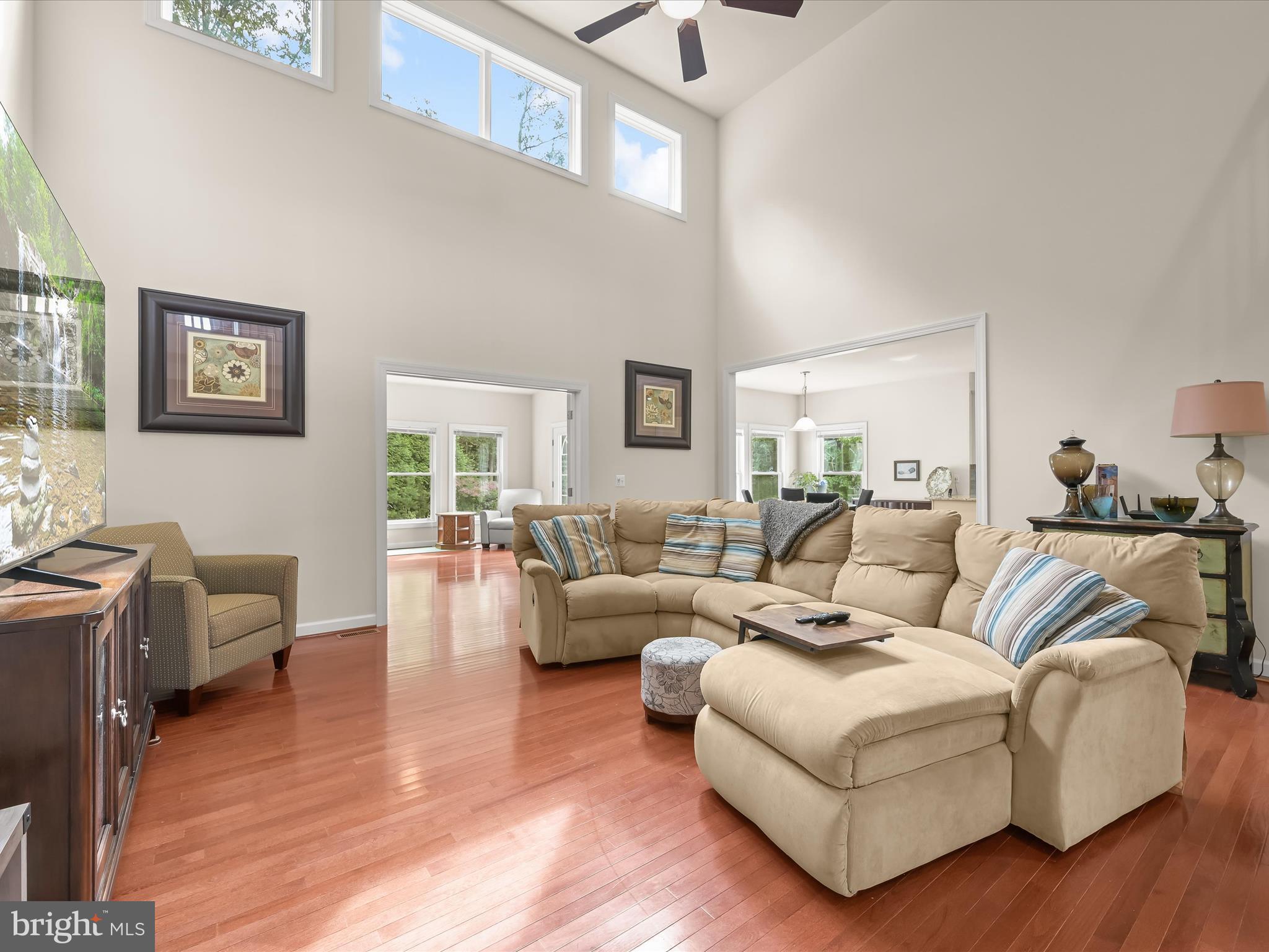 NICOLE HAVEN - Residential