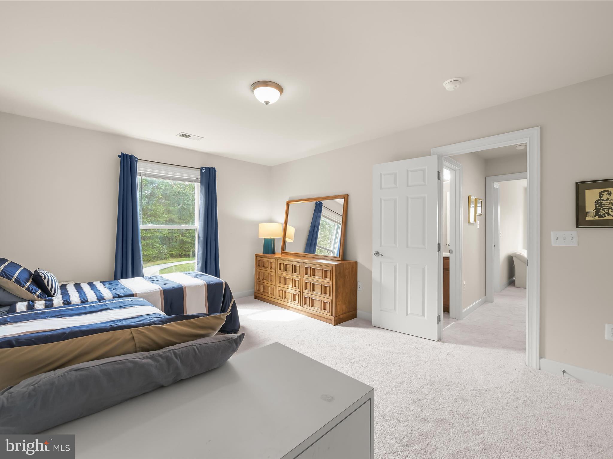 NICOLE HAVEN - Residential