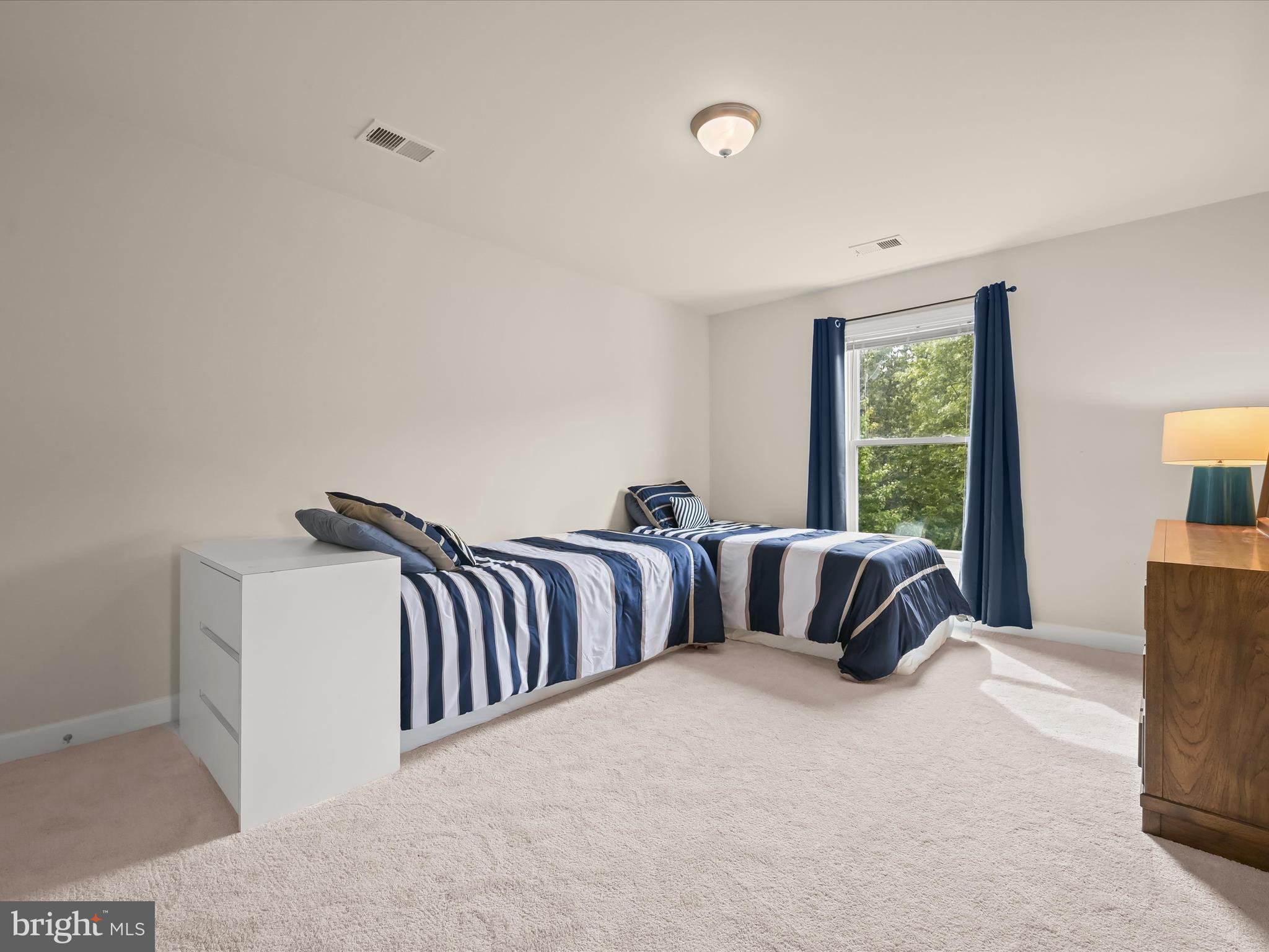 NICOLE HAVEN - Residential