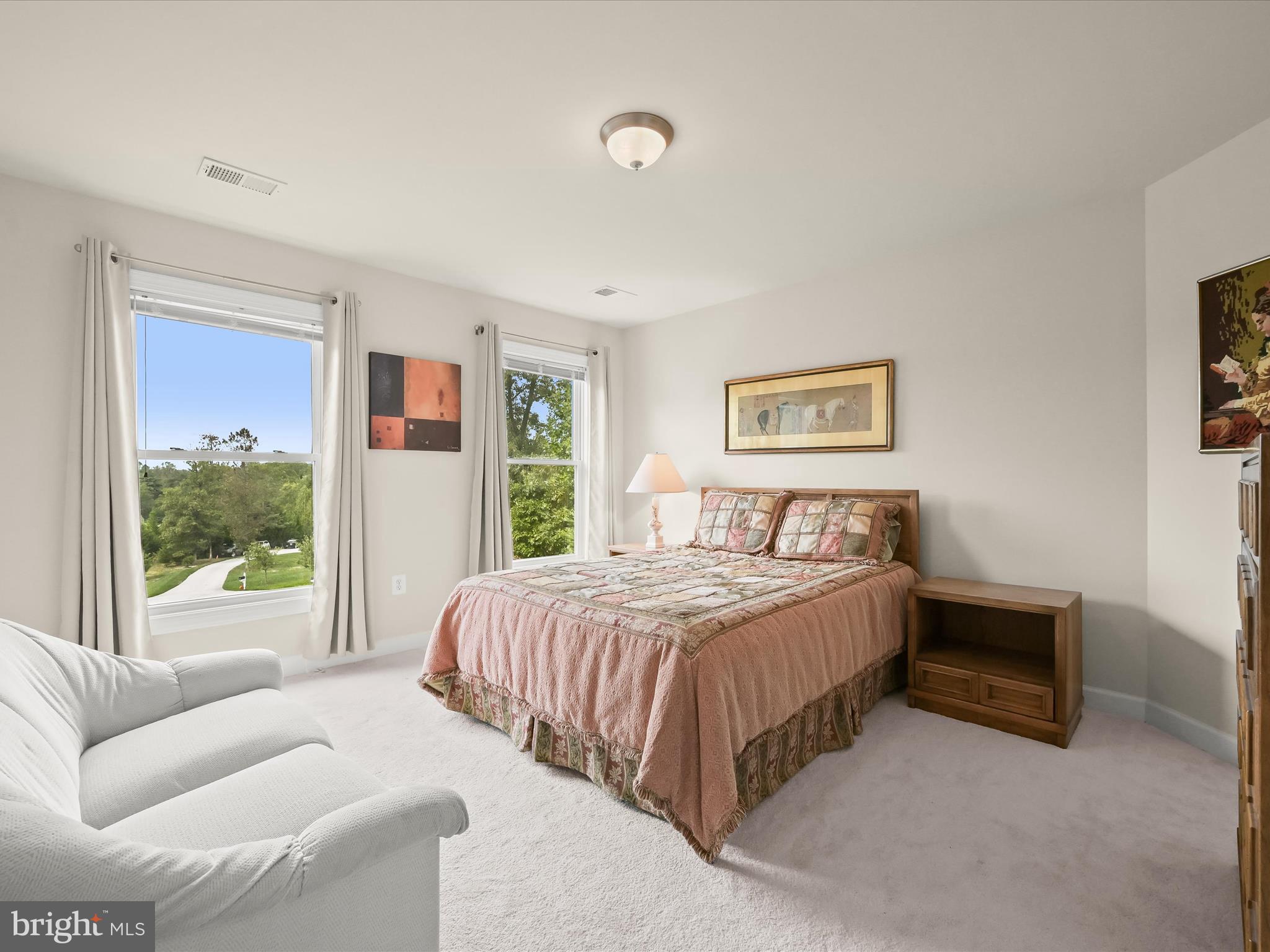 NICOLE HAVEN - Residential