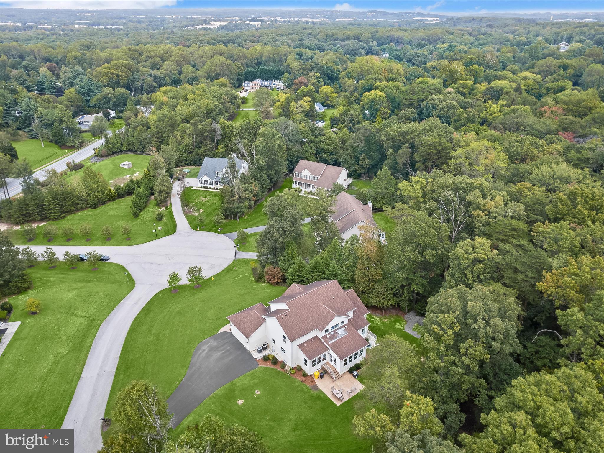 NICOLE HAVEN - Residential