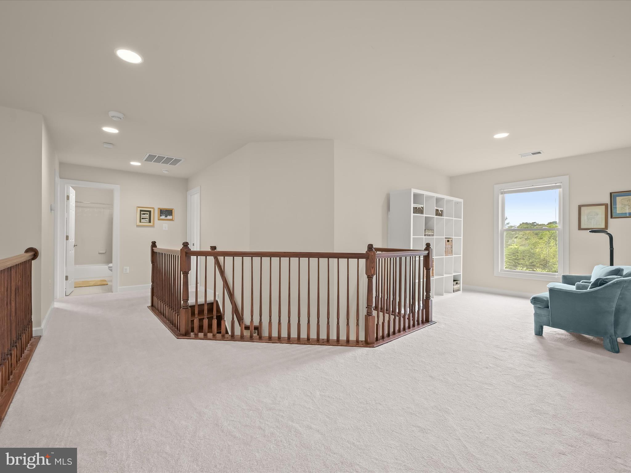 NICOLE HAVEN - Residential