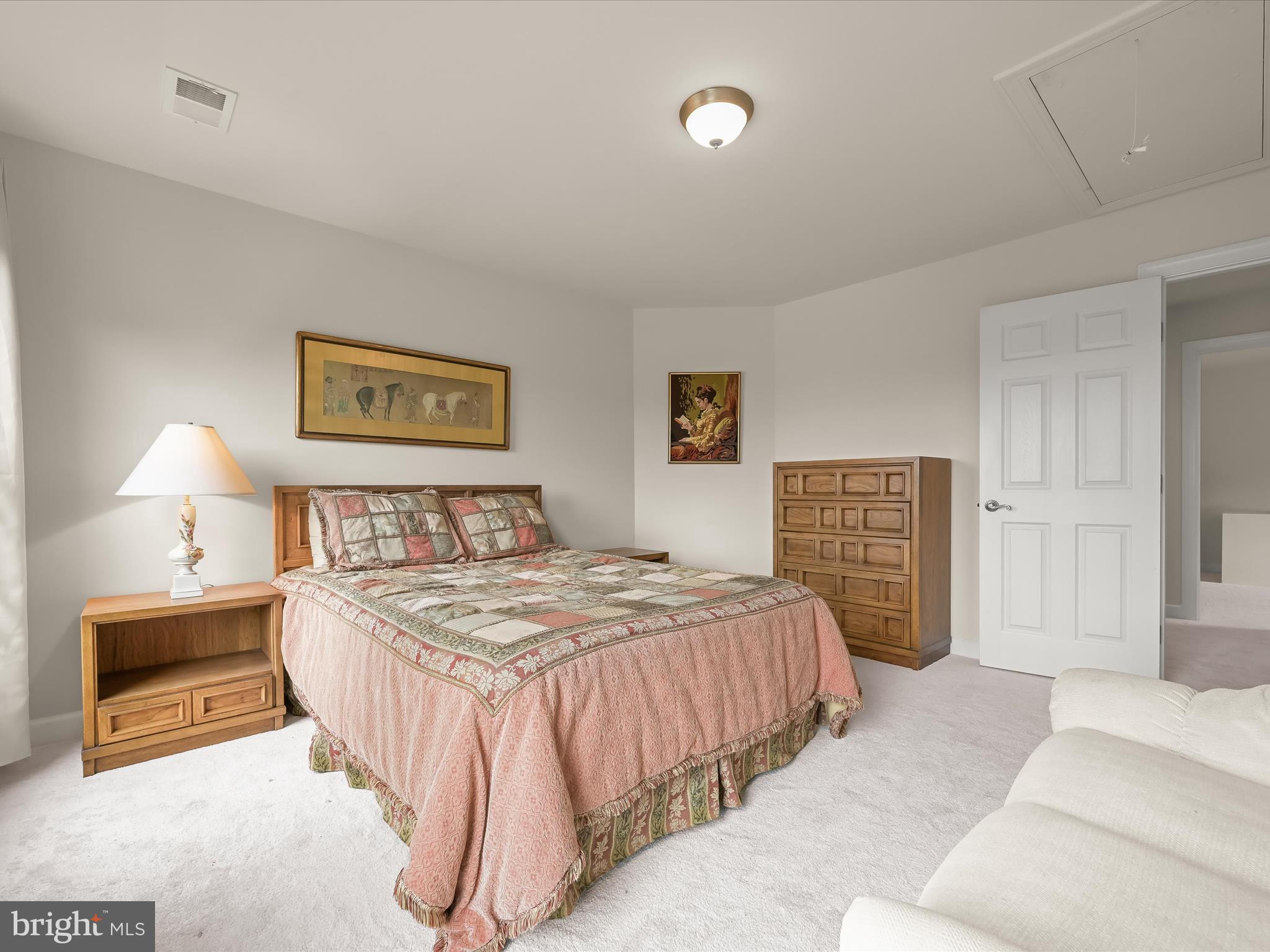 NICOLE HAVEN - Residential