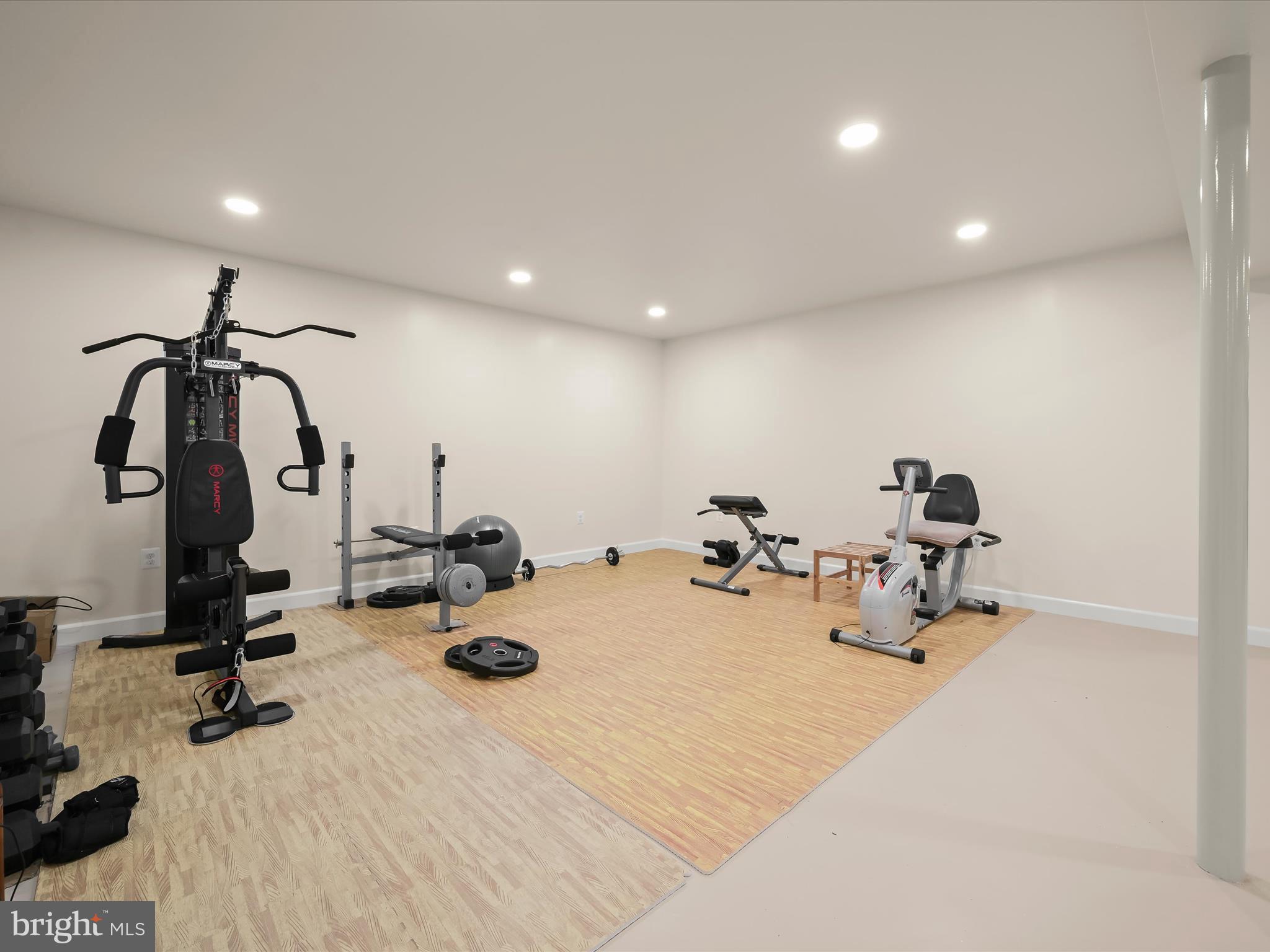 NICOLE HAVEN - Residential