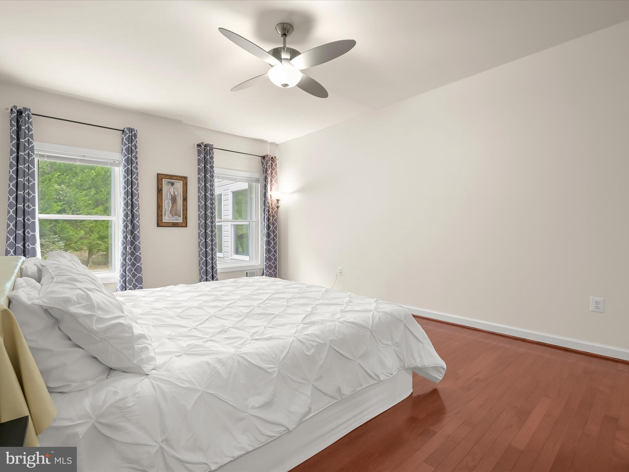 NICOLE HAVEN - Residential