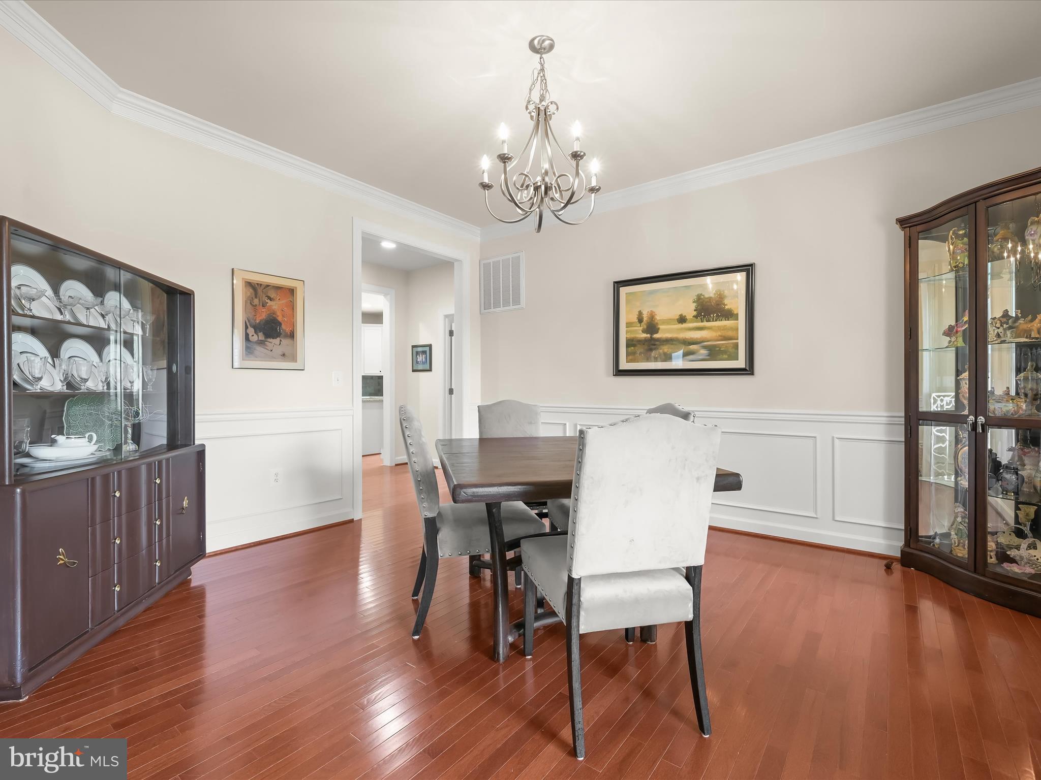 NICOLE HAVEN - Residential