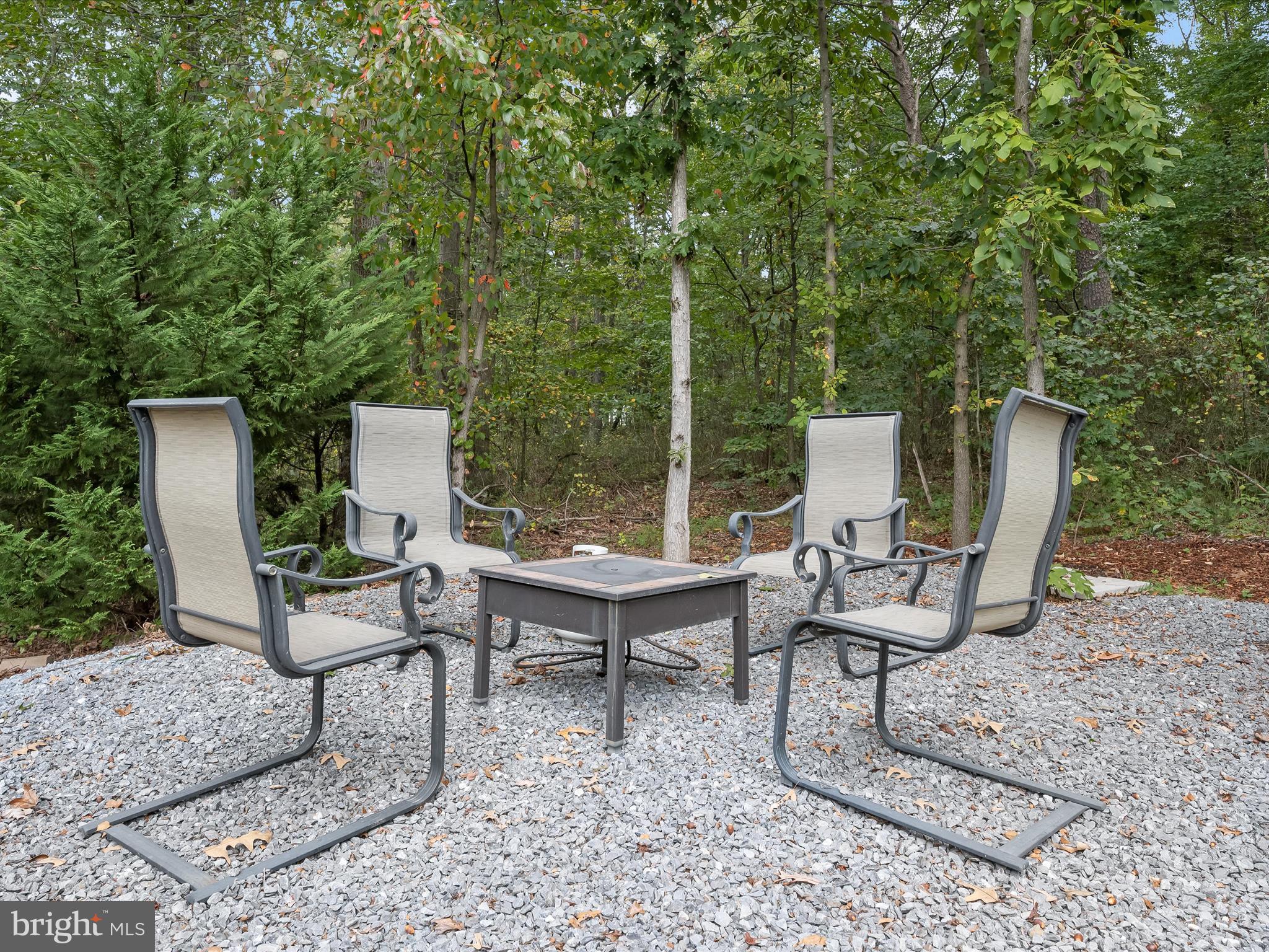 NICOLE HAVEN - Residential