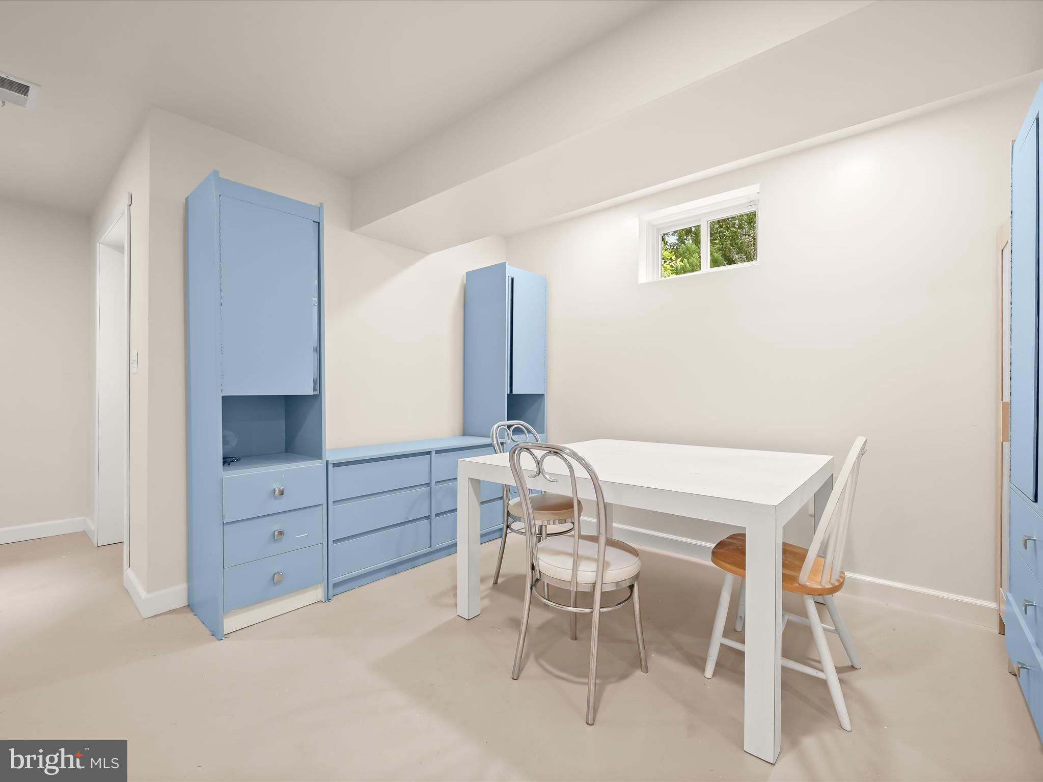 NICOLE HAVEN - Residential