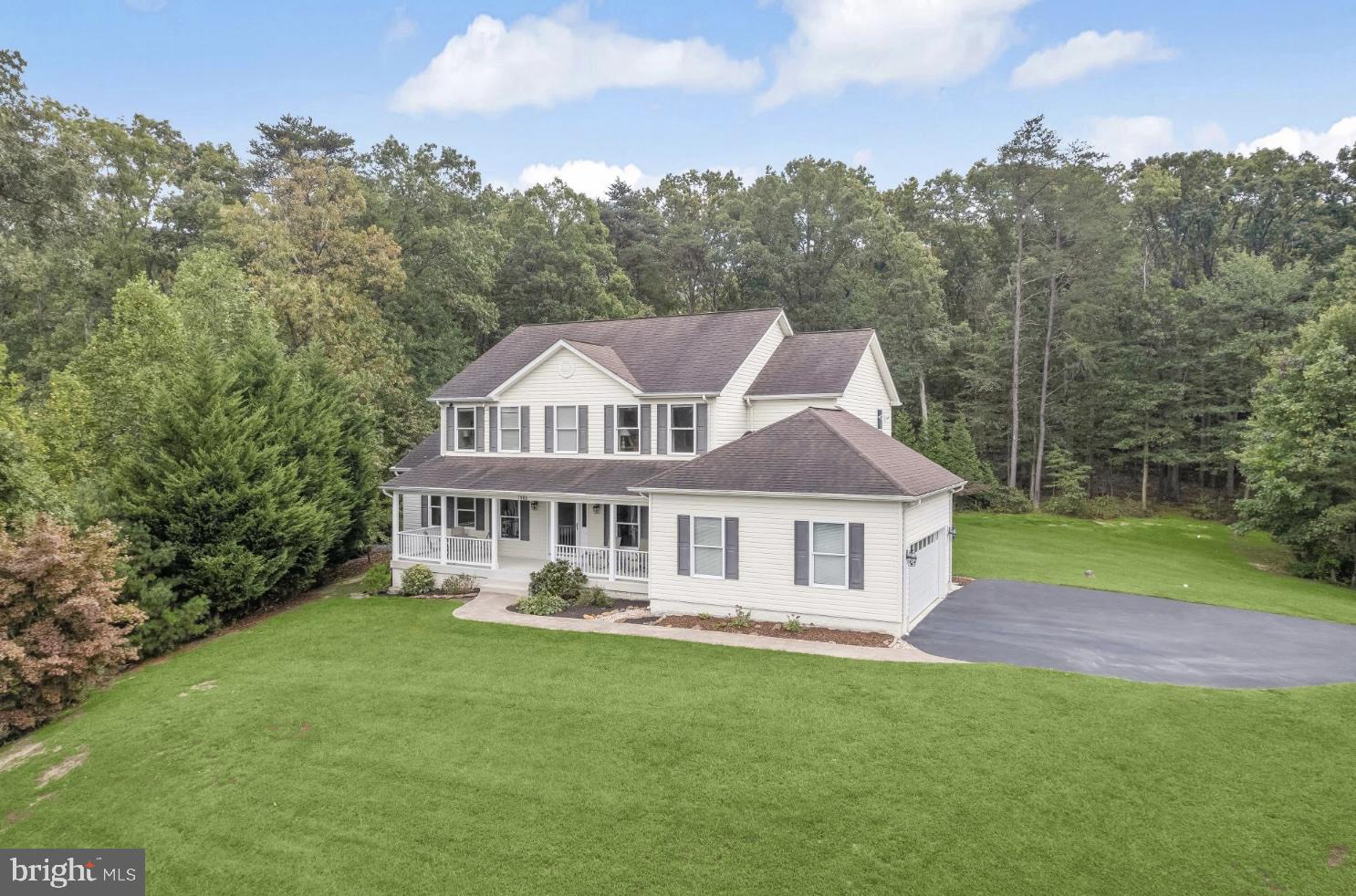 NICOLE HAVEN - Residential