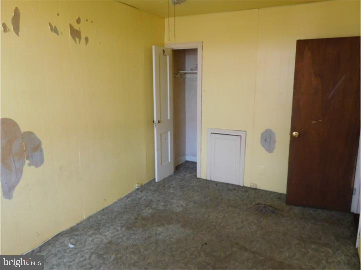 PHILADELPHIA (SOUTHWEST) - Residential