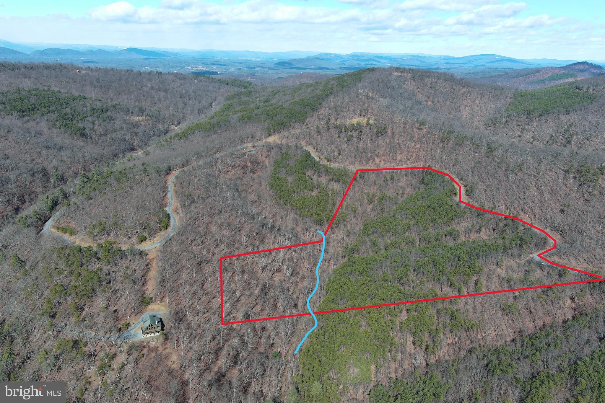 BLUFFS ON THE POTOMAC - Land