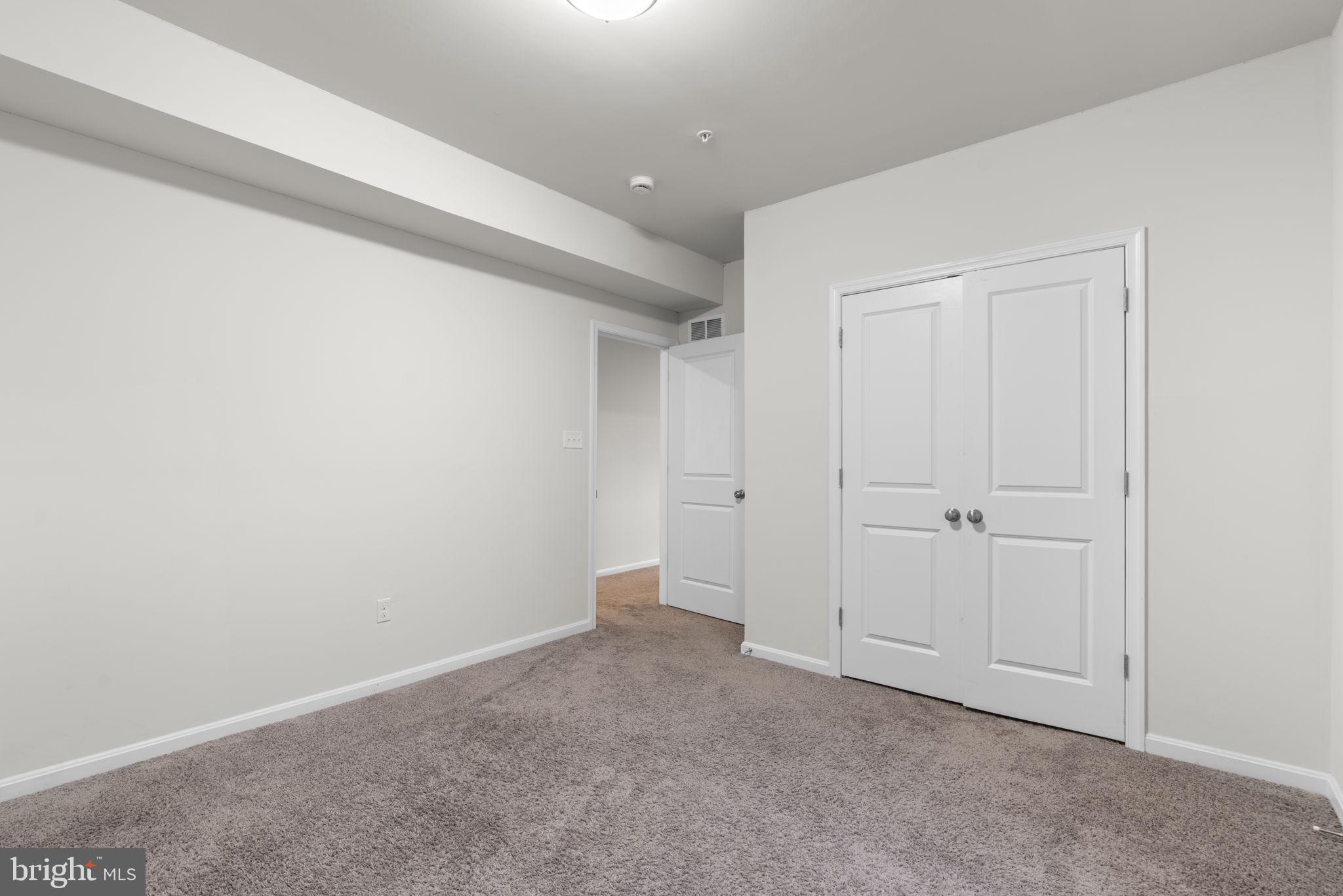 HONEYSUCKLE RIDGE - Residential