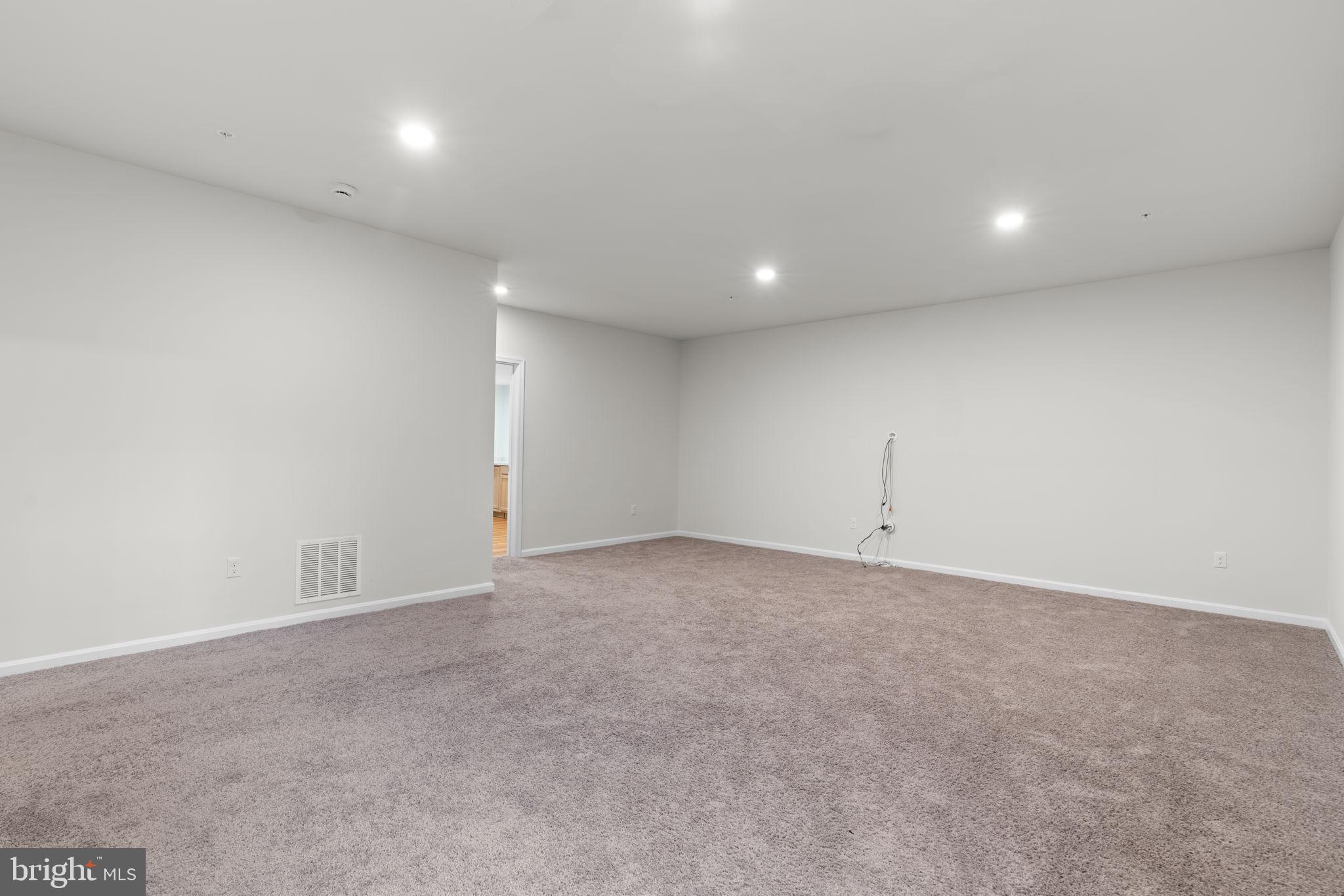 HONEYSUCKLE RIDGE - Residential