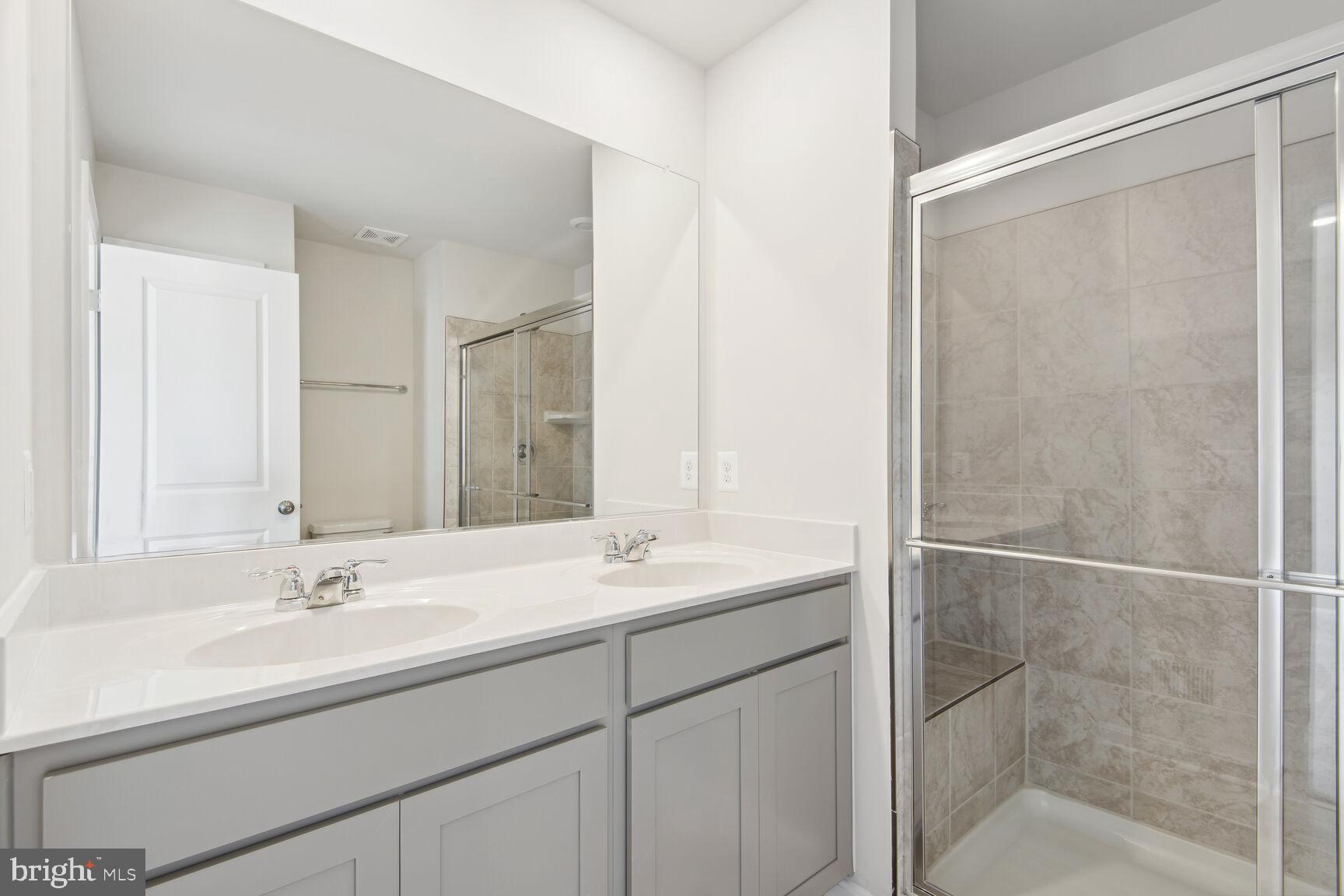 SENSENY VILLAGE - Residential Lease