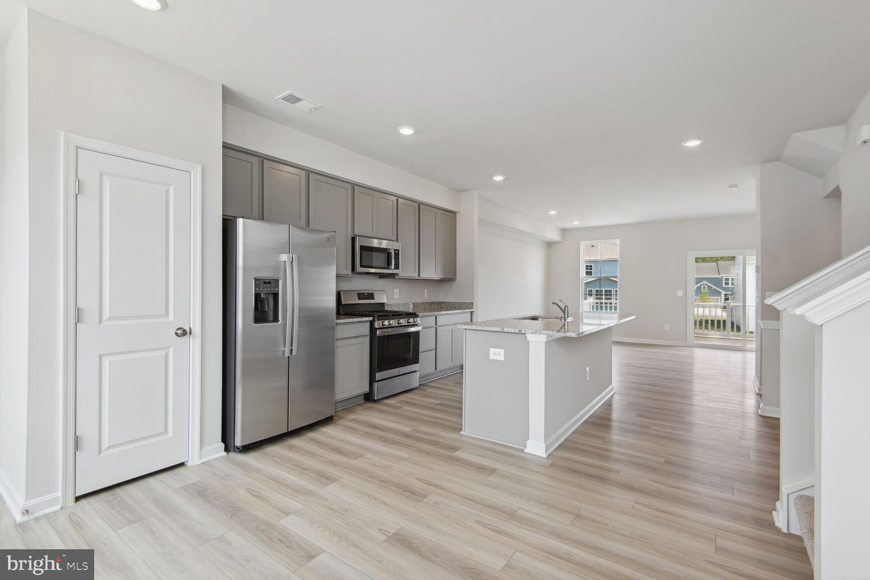 SENSENY VILLAGE - Residential Lease