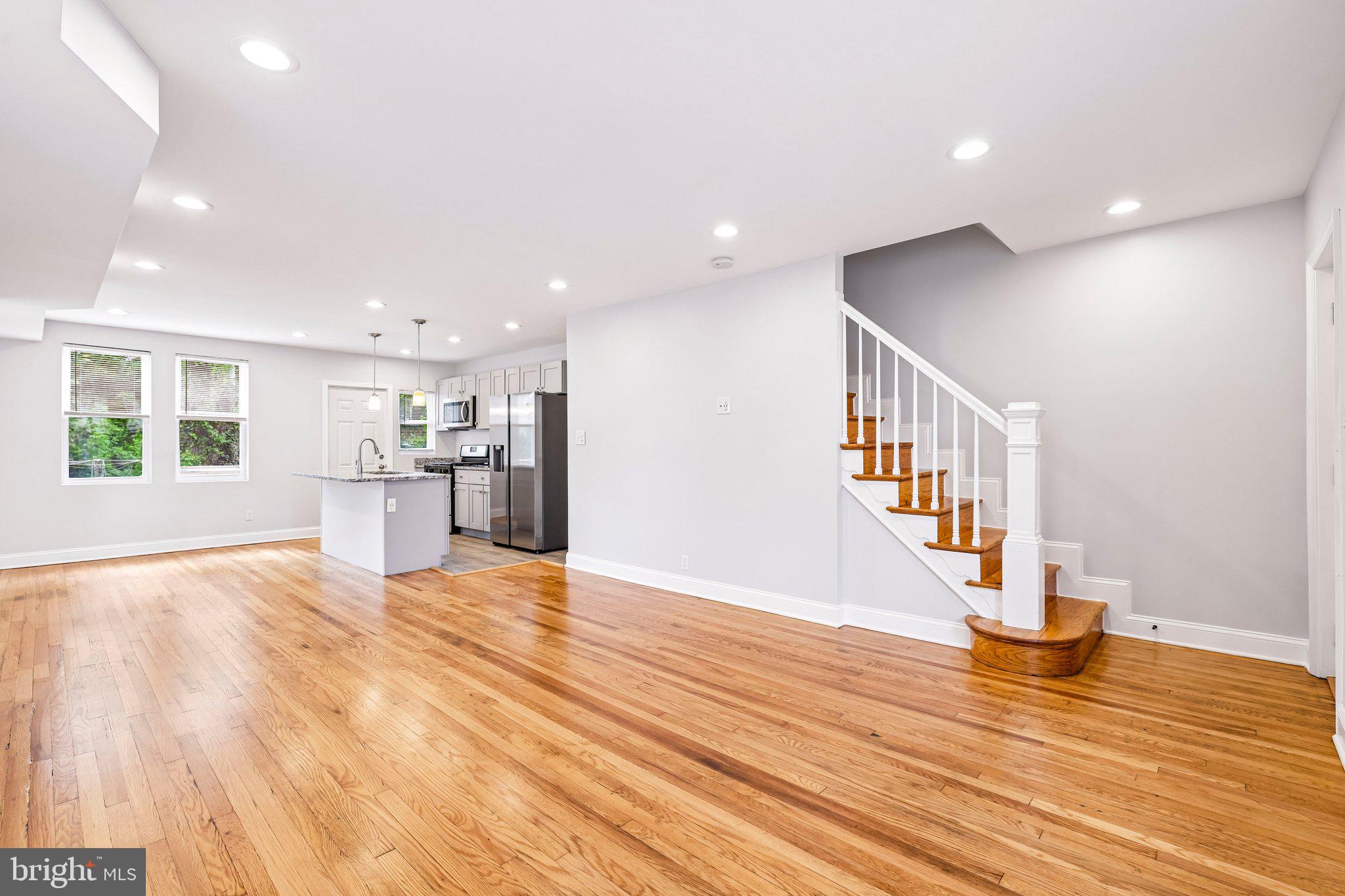 5200 READY AVENUE