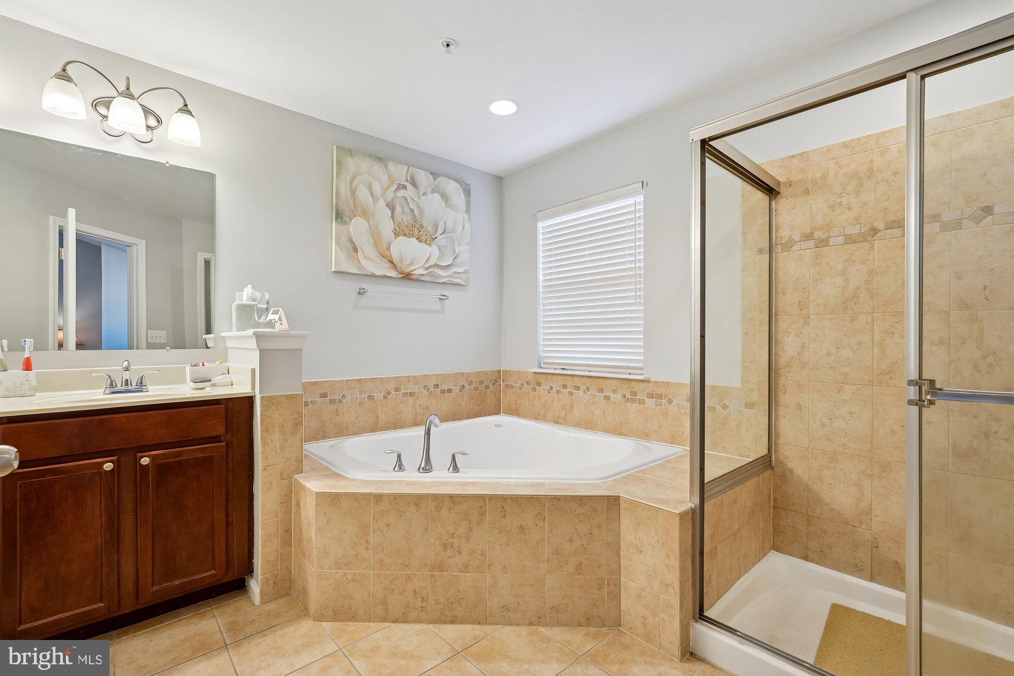 GATEWAY COMMONS - Residential