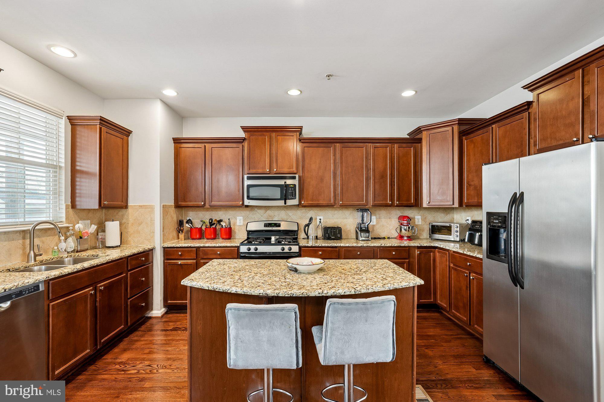 GATEWAY COMMONS - Residential