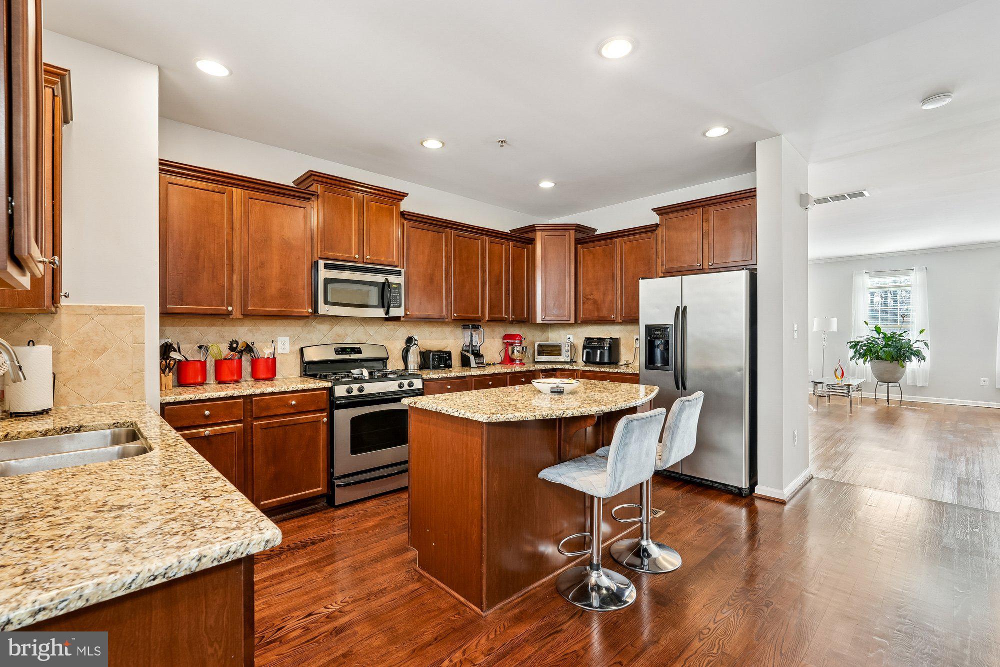 GATEWAY COMMONS - Residential