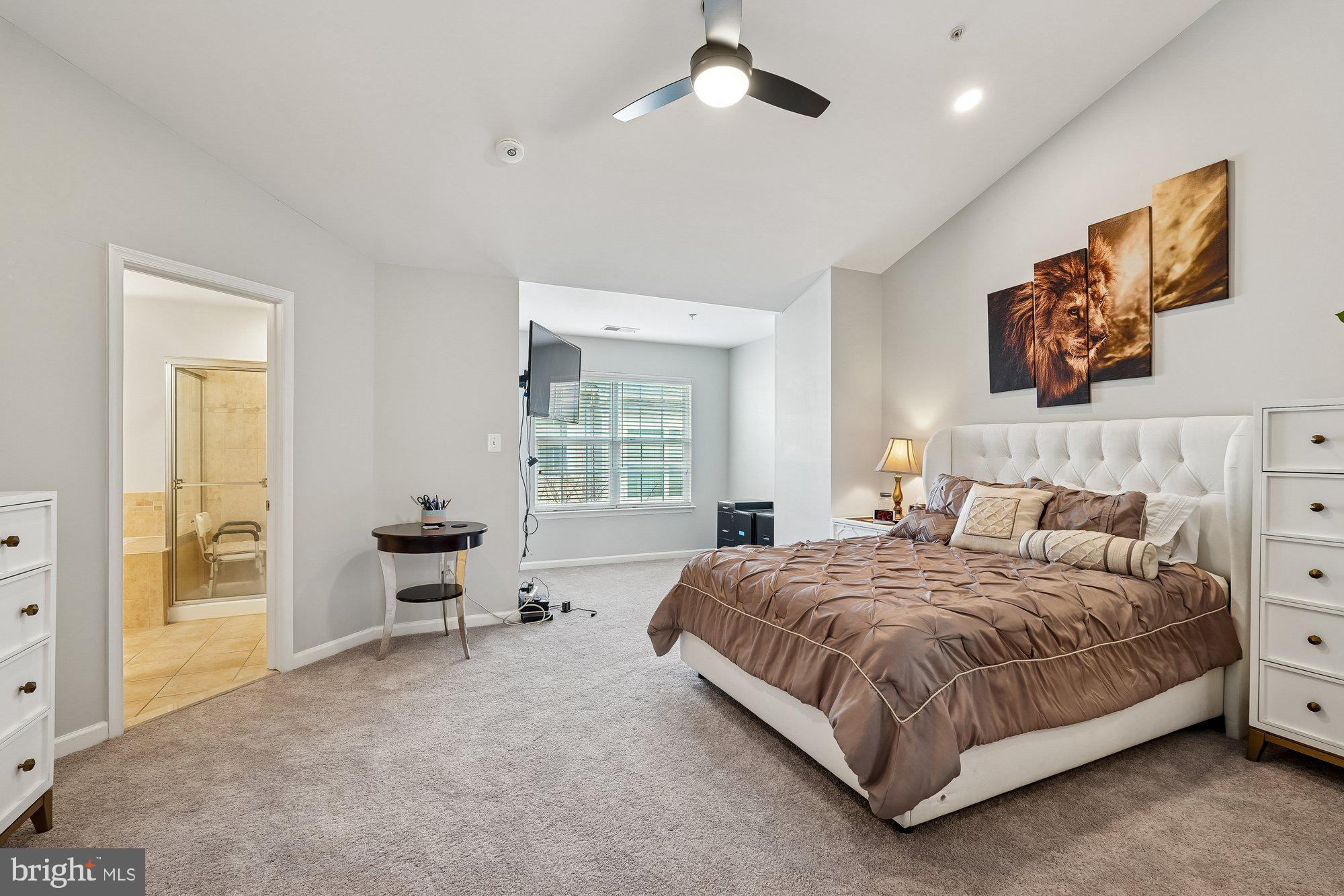 GATEWAY COMMONS - Residential